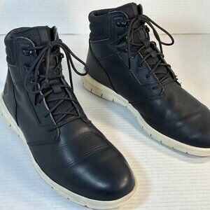 MENS SIZE 11 TIMBERLAND BOOTS
